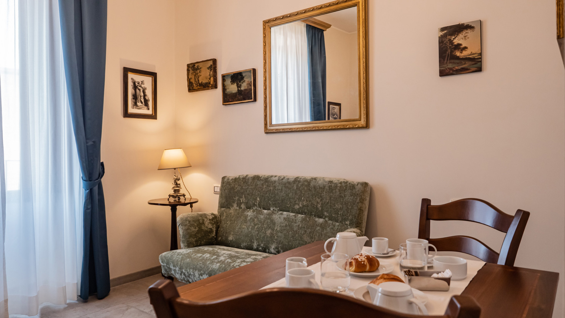 Suite-dei-Pavoni—Palazzo-dei-Pavoni-(12)